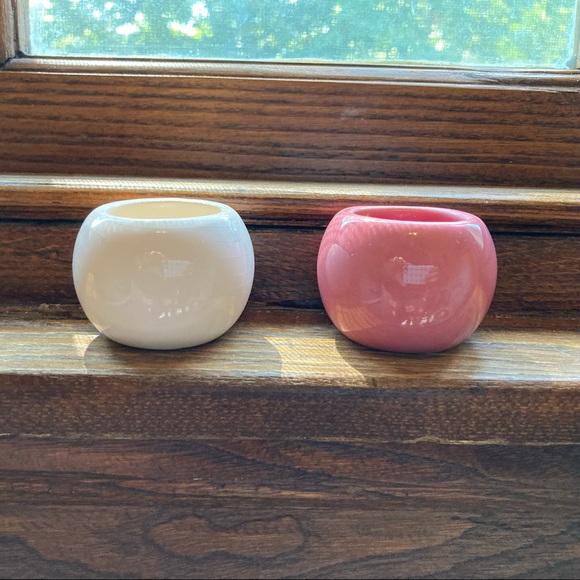 Cute ceramic planters - Picture 2 of 7